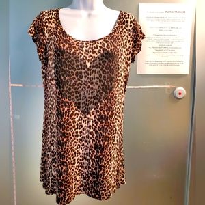 Ladies, Small, Suzy Shier, Brown & Black Animal Print w/ Heart, S/Sleeve Tunic